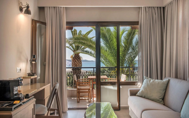 Hotel Pyrgos Boutique & Suites