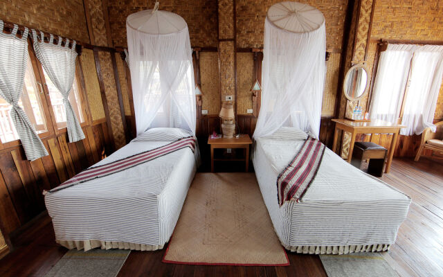 Отель Paradise Inle Resort комната для гостей