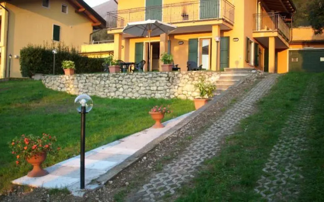 Dependance Villa Carera