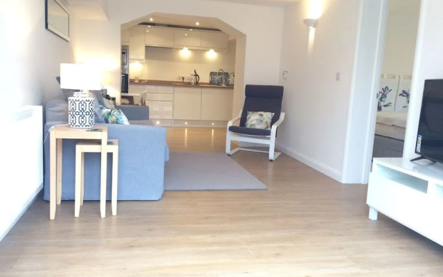 Malvern Holiday Garden Flat