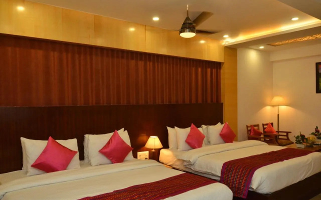 Hotel SGT Plaza