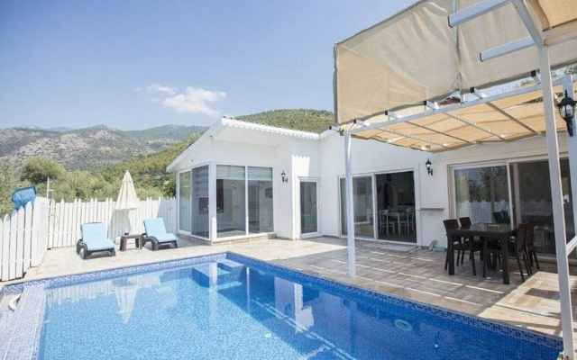 Villa Kener