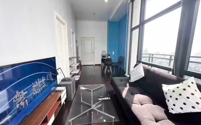 Ultra Luxury 66F Penthouse  Skyline View