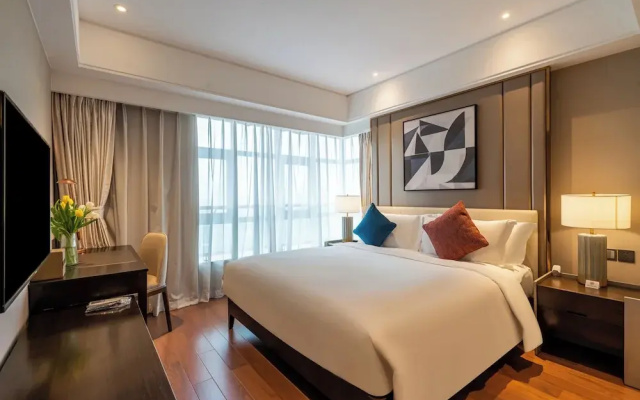 Cheng Du Wifc Suites -YYC Preferred