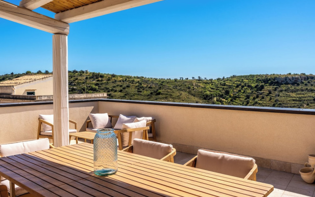 Casa Verga con Terrazza by Wonderful Italy