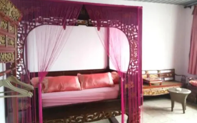 Yangshuo Red Hotel