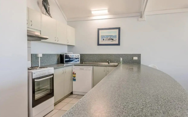 Waterfront Apartment 2 - Kalbarri WA