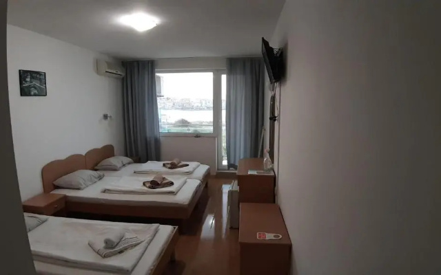 Hotel Lozite