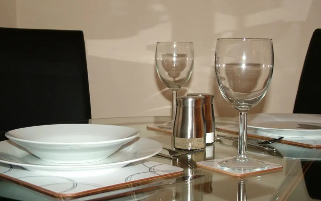 Stratford Apartment