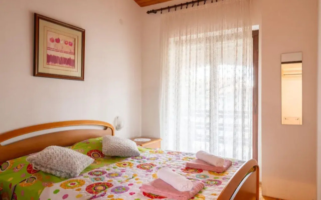 Spacious Holiday Home in Verteneglio