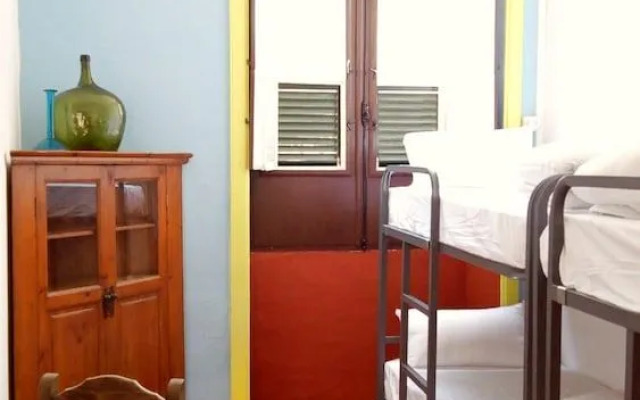 Patio Hostel - Adults Only