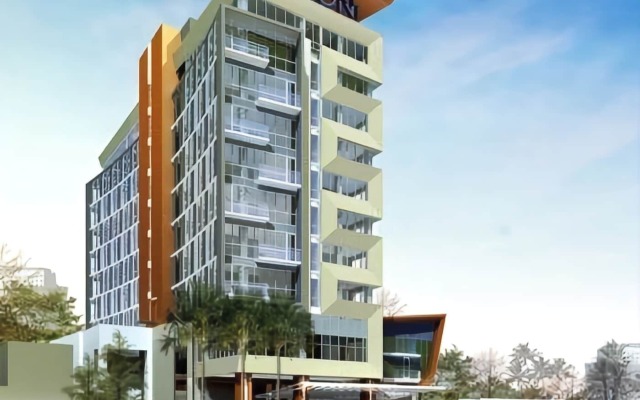 Aston Jambi Hotel & Conference Center вид на фасад