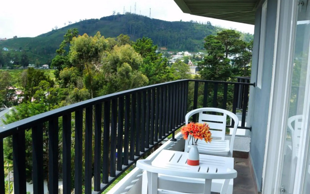 The Breeze Luxury Apartment