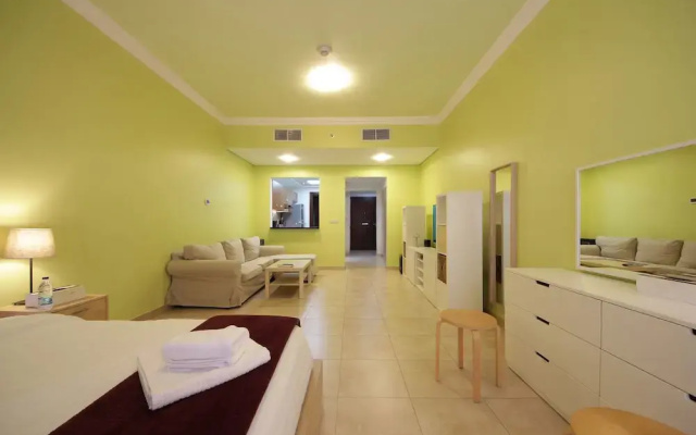 Signature Holiday Home - Venetian