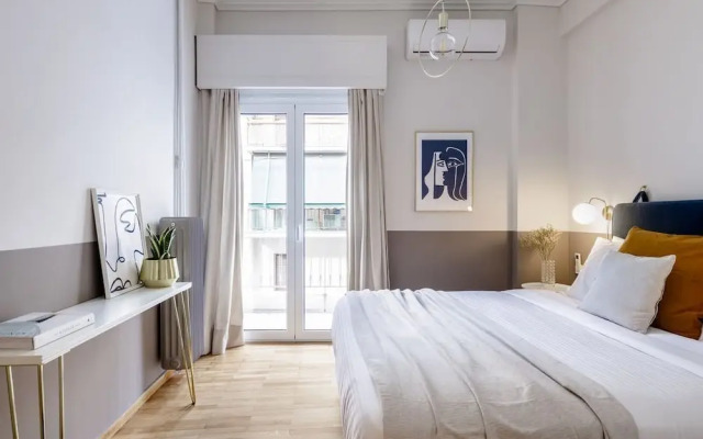 UPSTREET Hidesign Acropolis Apartment