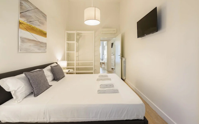 Novella Contemporary Apartment by Mmega