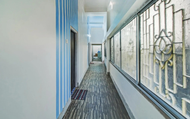 Aarav Hotel by OYO Rooms