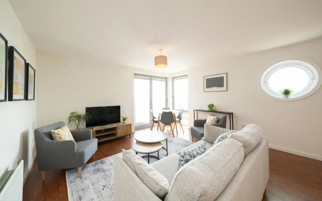 Links Apartment