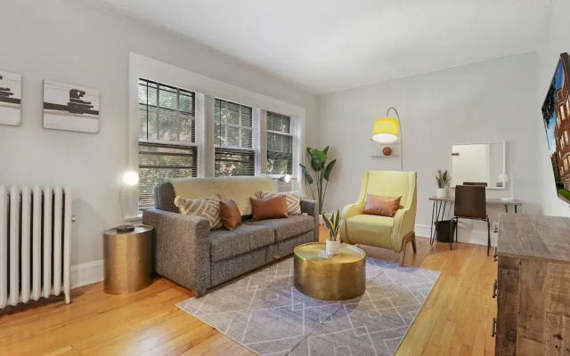 Peaceful 1BR Escape in Evanston - Hinman