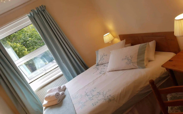 A&B Guest House Cambridge
