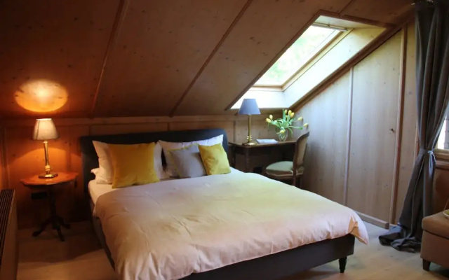 Villa Zollhaus Bed & Breakfast