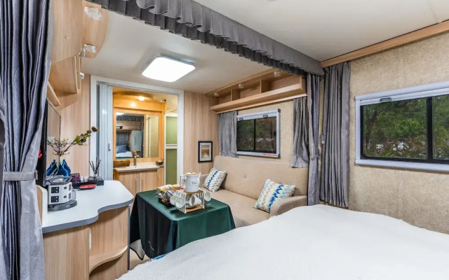 MovingCastle RV Camping