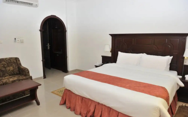 Manam Sohar Hotel Apartments
