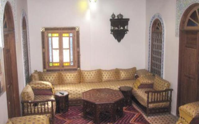 Отель Dar Naima - Hostel Марокко, Фес - отзывы, цены и фото номеров - забронировать отель Dar Naima - Hostel онлайн комната для гостей