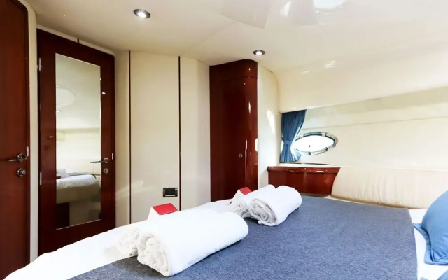 Lifestyle Yacht by Homing