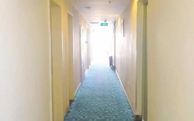 7 Days Inn·Zhuzhou Railway Station Gongxiao Plaza