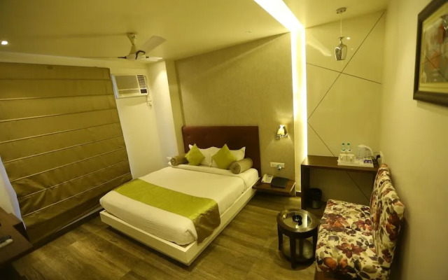 The Gurveer Royal