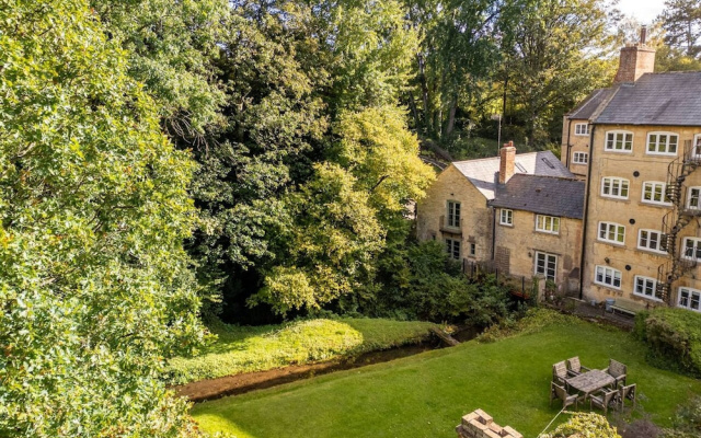The Millstream 3 Bedroom in the Cotswolds