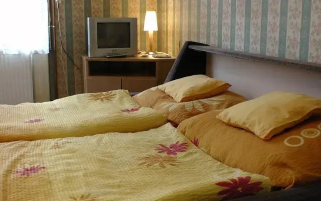 Julias sweet home