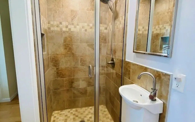 Serenity Now 3 Bedroom Home by RedAwning