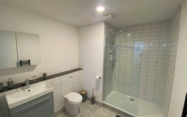 The Square Apartments Flat 4