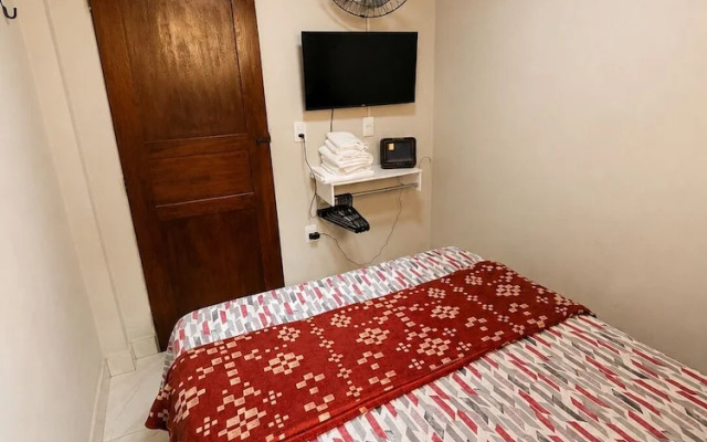 Casa Laranja com Split e Wi-Fi 700 MB