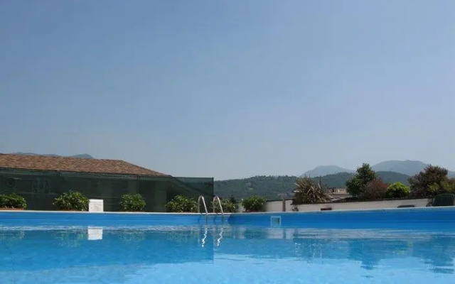 Regal Hotel Residence