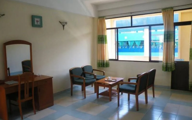 Thanh Long Hotel