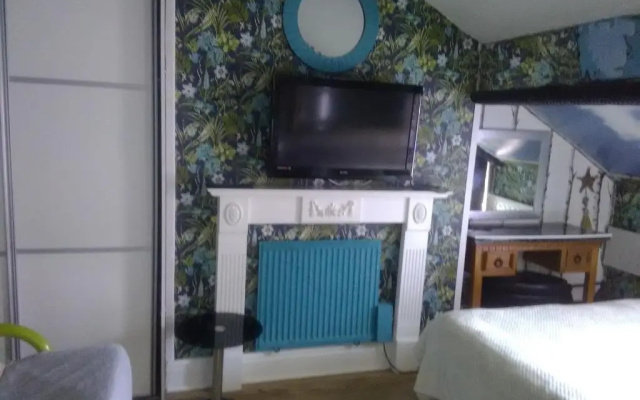 K.k's North Station Self catering holiday apartments