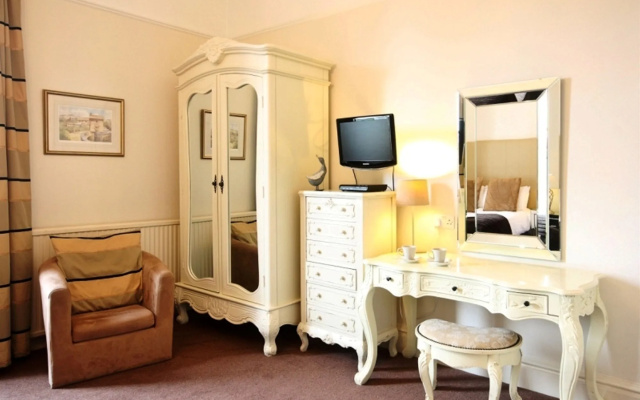Ambleside Townhouse