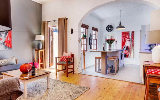 De Waterkant Cottage