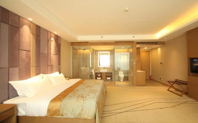 Days Inn Panyu