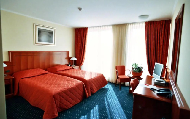 Hotel Savus