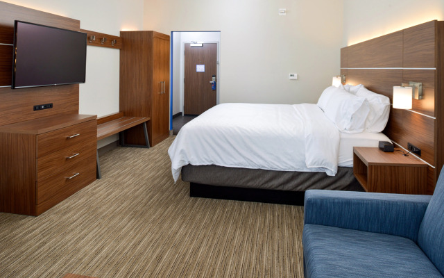 Holiday Inn Express & Suites Elko by IHG