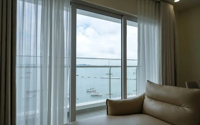 Luxurious Apartment Sapphire Ha Long