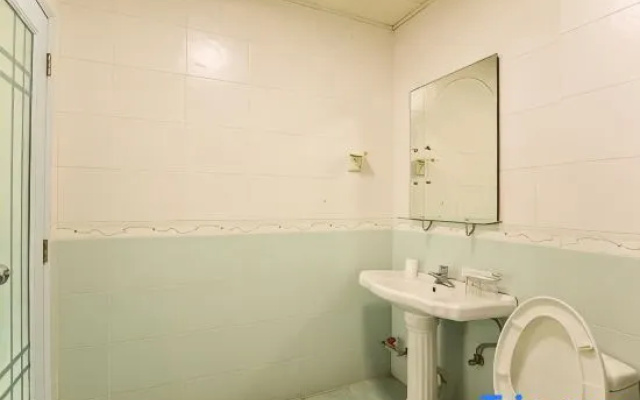 Bage Holiday Inn (Family Hotel)