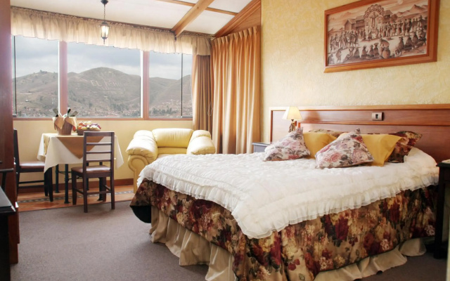 El Puma Hotel