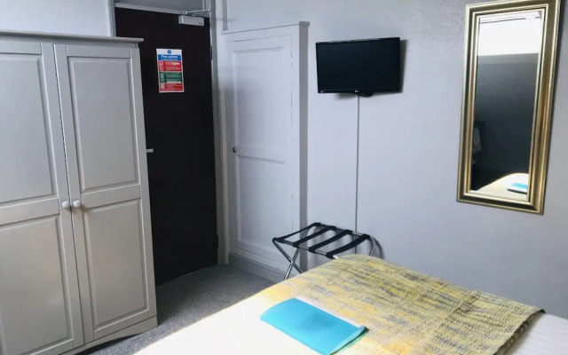 Cornerways Guest House