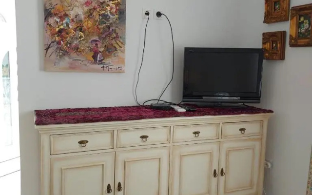 NN Luxury Apartment near Athens airport