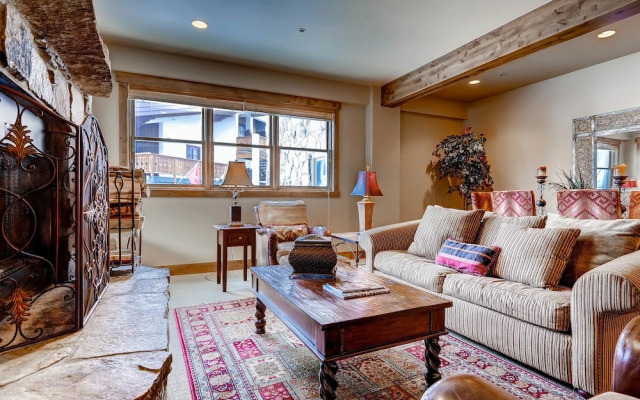 Mont Cervin Plaza by ResortQuest Park City